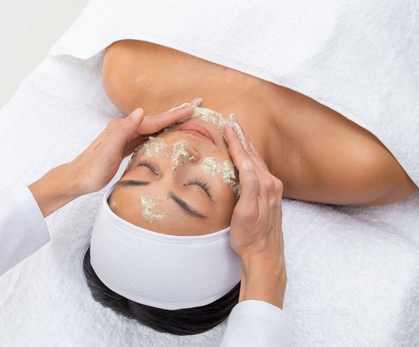 GreenPeel Energy GreenPeel Energy im Premium Beauty Institut Drreieich